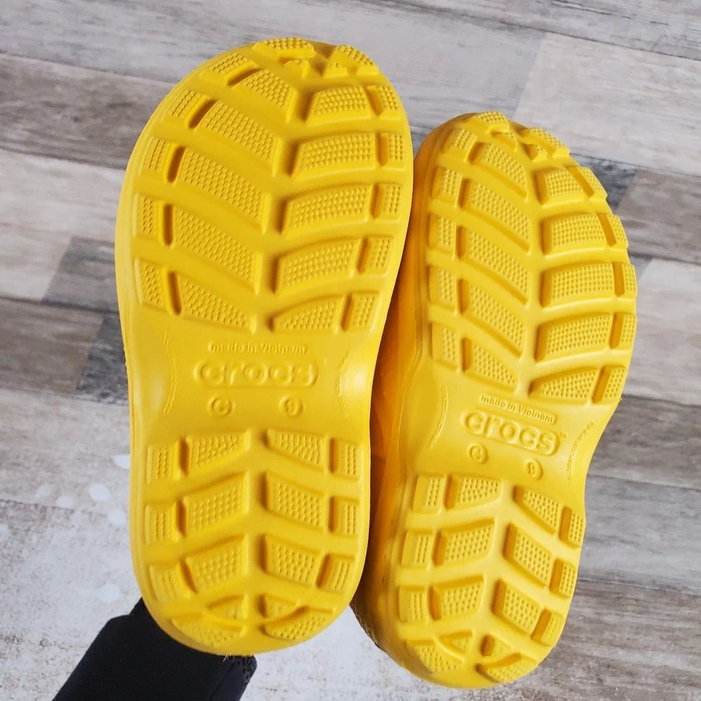 Crocs Handle It Kids Rain Boots Sz 9 C9 Yellow Rubber Slip On Round Toe Ankle‎
